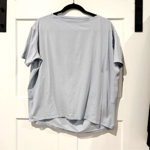 Lululemon Back in Action Short Sleeve T-shirt in Blue Linen